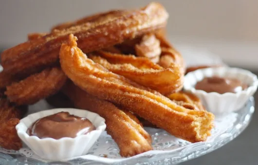 Чуррос - популярная испанская выпечка