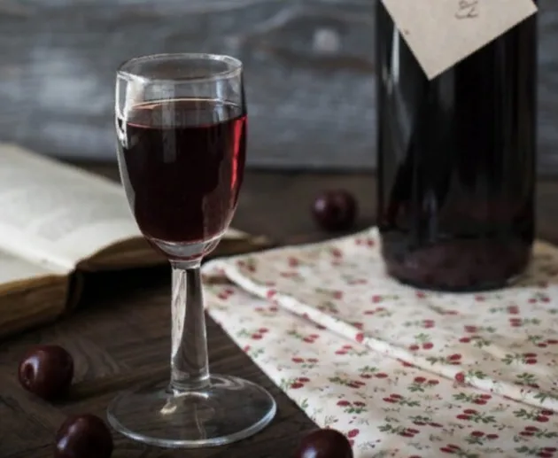 Вишневый бренди из романов Агаты Кристи - Рецепт